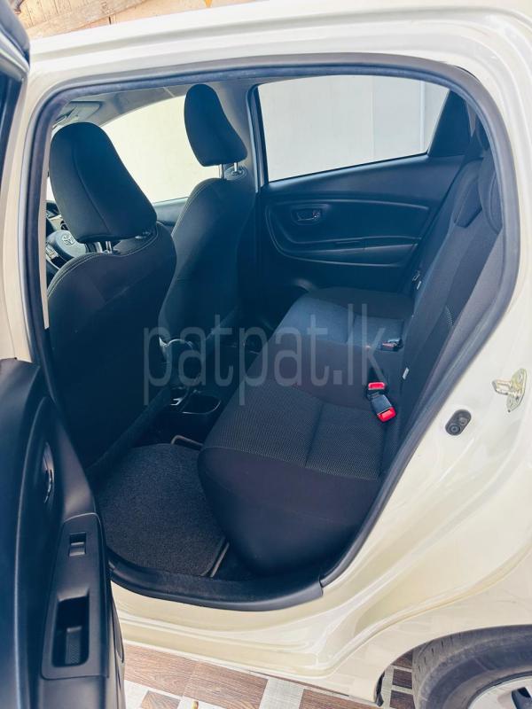 Toyota Vitz 2019 - பயன்படுத்தப்பட்டது கார் sale in Sri Lanka - patpat.lk