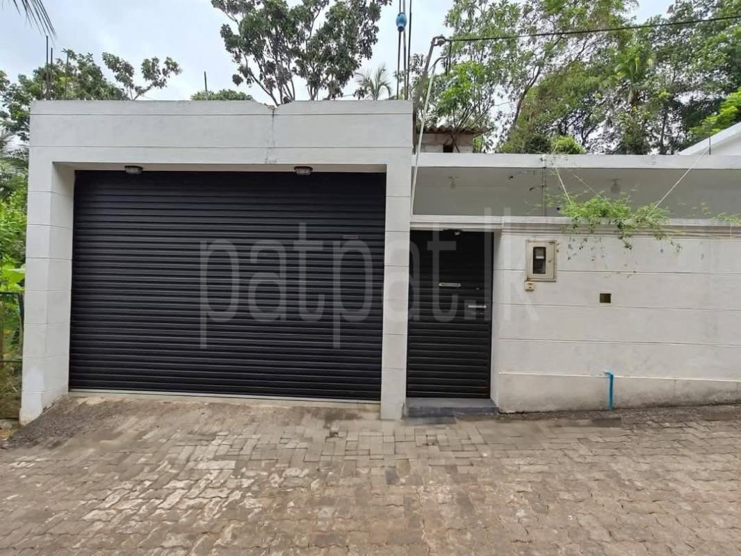 Advertisement image 1