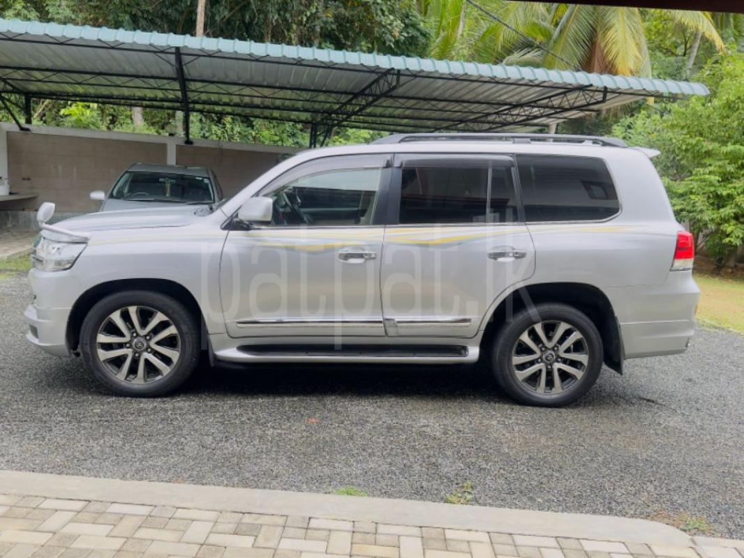 Advertisement image 2