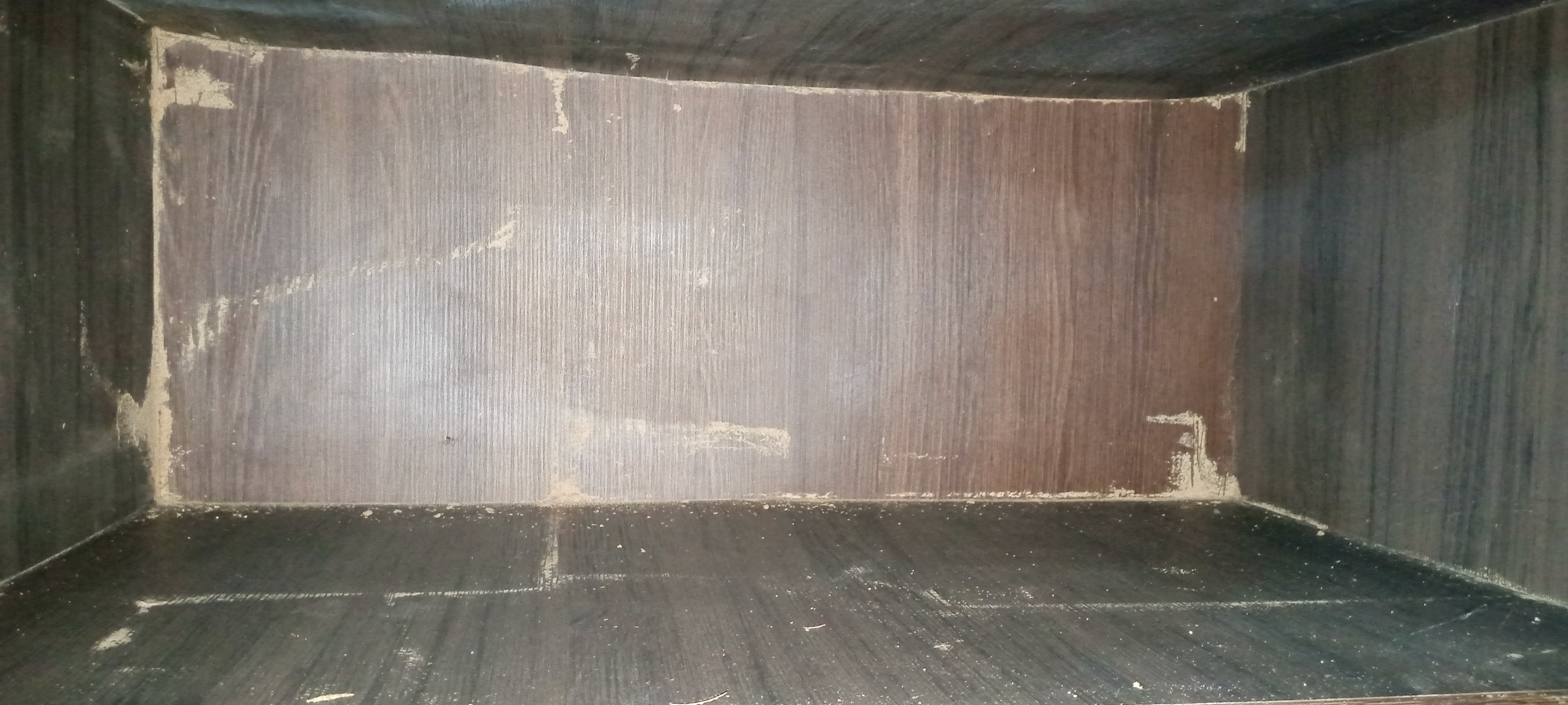 Used Wooden Cupboard for Sale – LKR 10,000 (Negotiable)