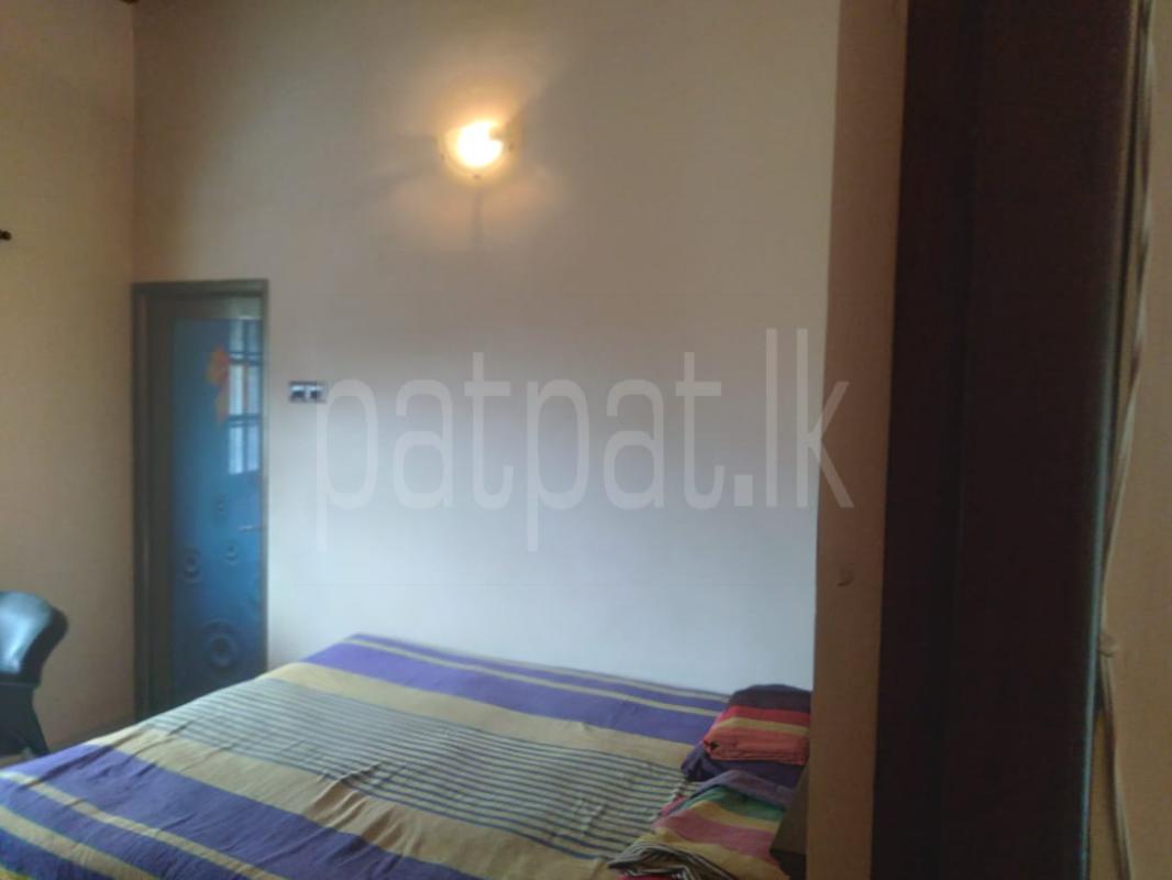 Annex for Rent in Ampitiya