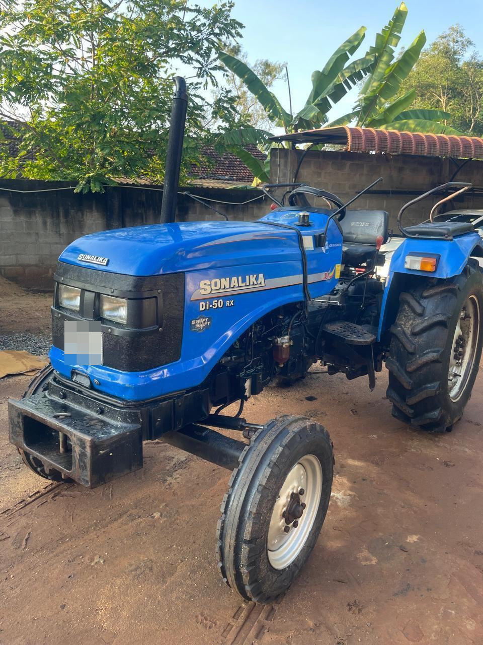 Sonalika Tractor 2015 - Used Land sale in Sri Lanka - patpat.lk