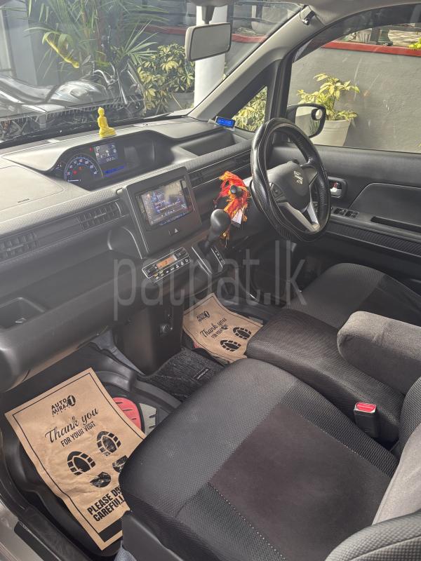 Advertisement image 6