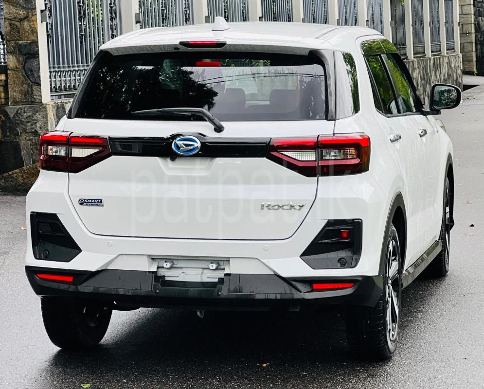 Advertisement image 5