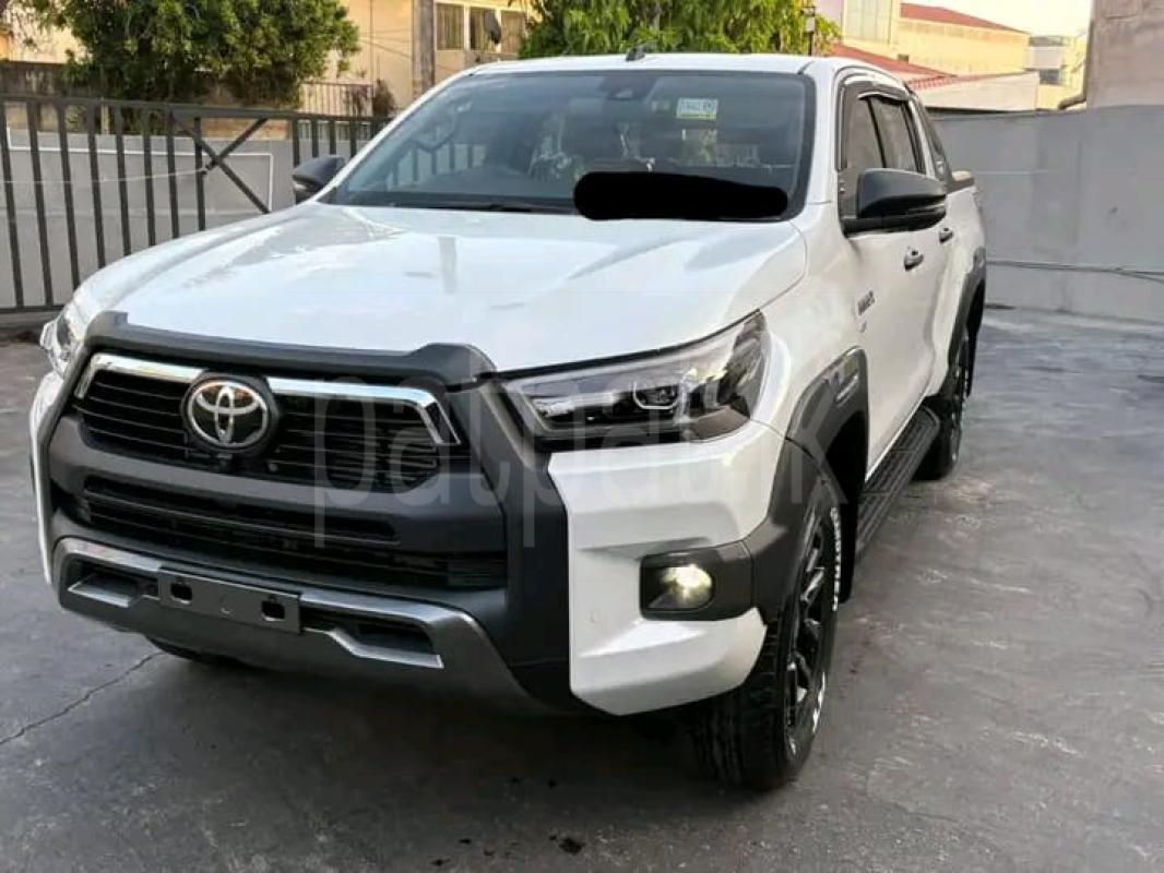 Advertisement image 1