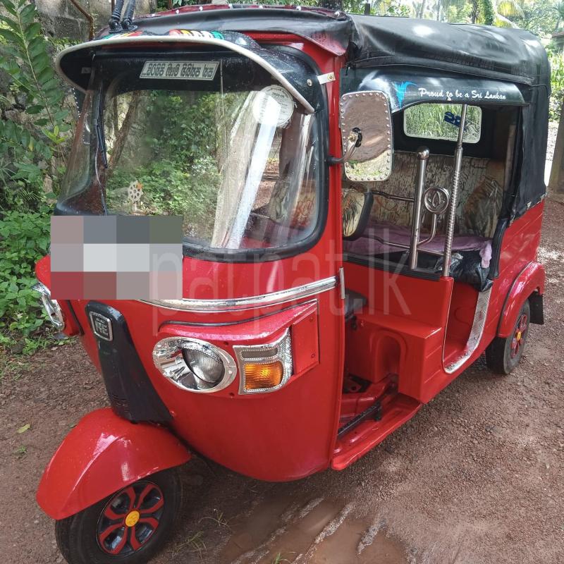 Bajaj Three Wheel 2010 - භාවිතා කරන ලද ත්‍රිරෝද රථය sale in Sri Lanka - patpat.lk