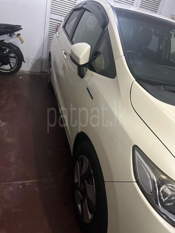 Advertisement image 1