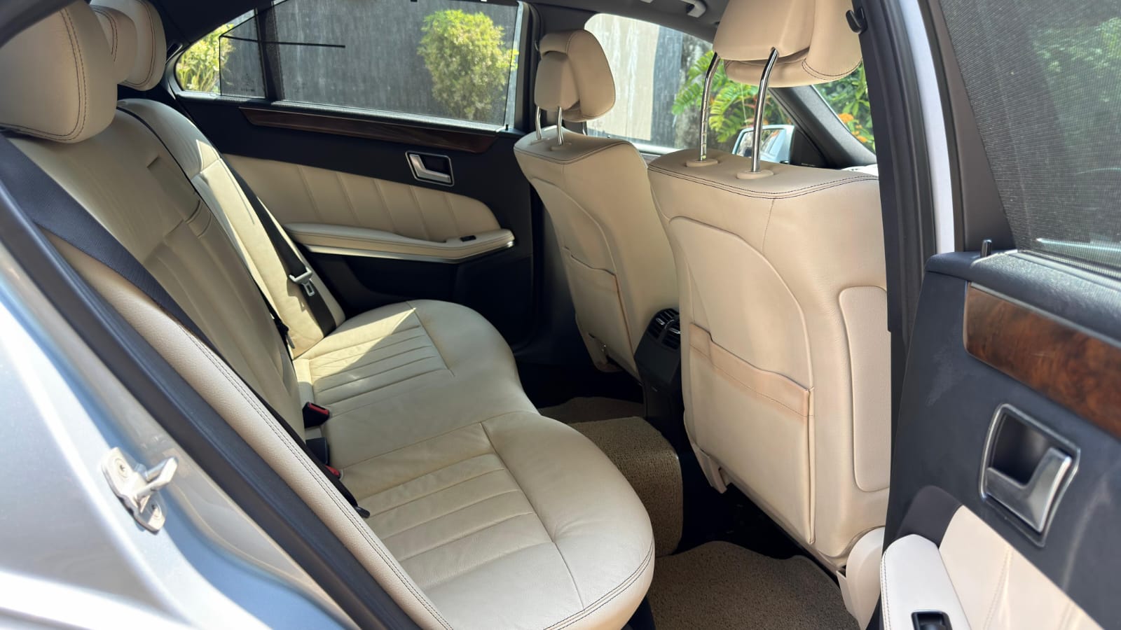 Mercedes Benz E Class 2013 - பயன்படுத்தப்பட்டது கார் sale in Sri Lanka - patpat.lk