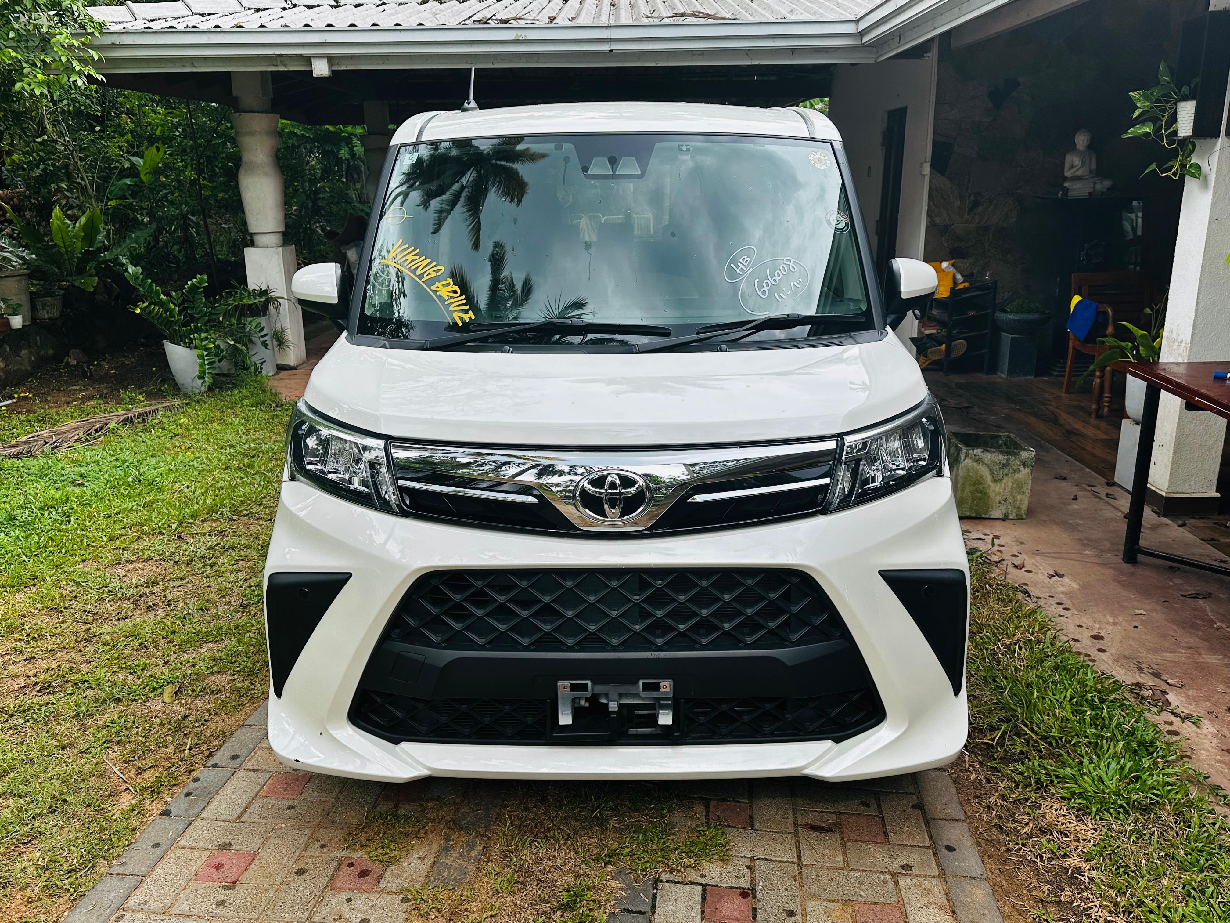 Toyota Roomy 2024 - නැවත සකස් කල වෑන් රථය sale in Sri Lanka - patpat.lk