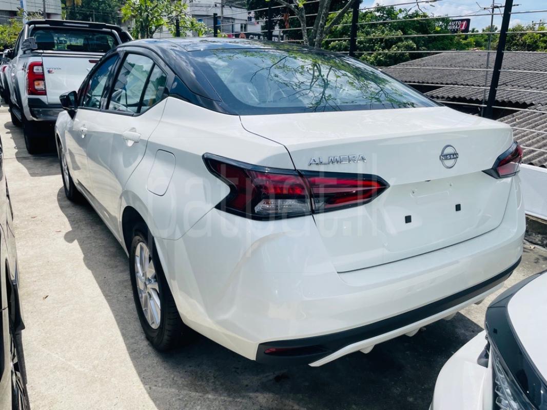 Advertisement image 4