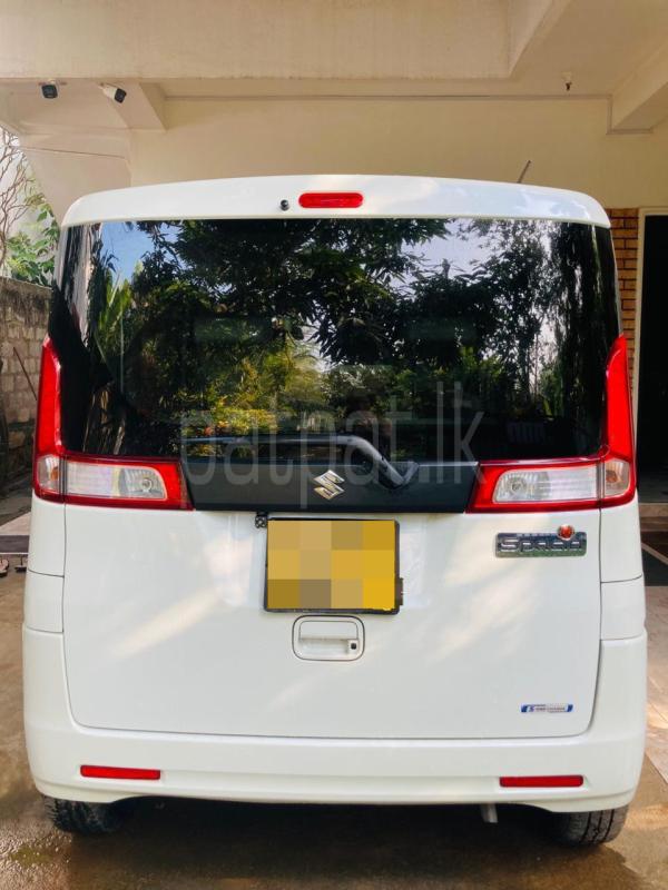 Advertisement image 3