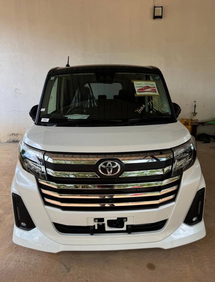 Toyota Roomy 2025 - Brand New Van sale in Sri Lanka - patpat.lk