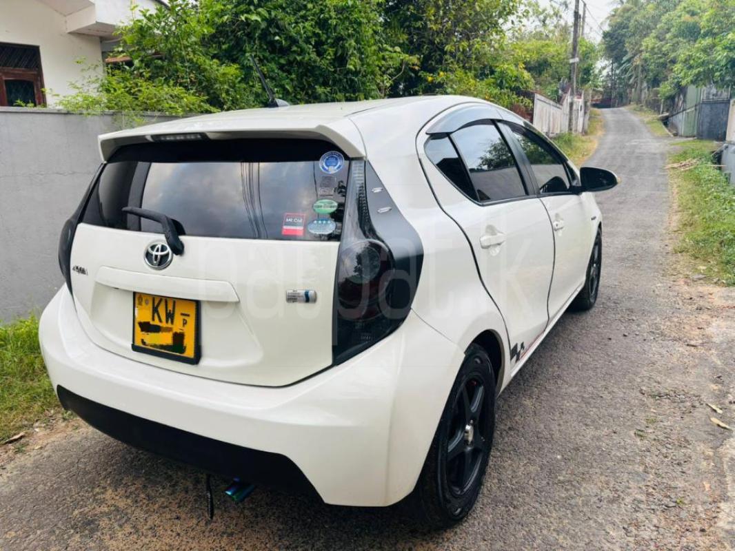 Advertisement image 4