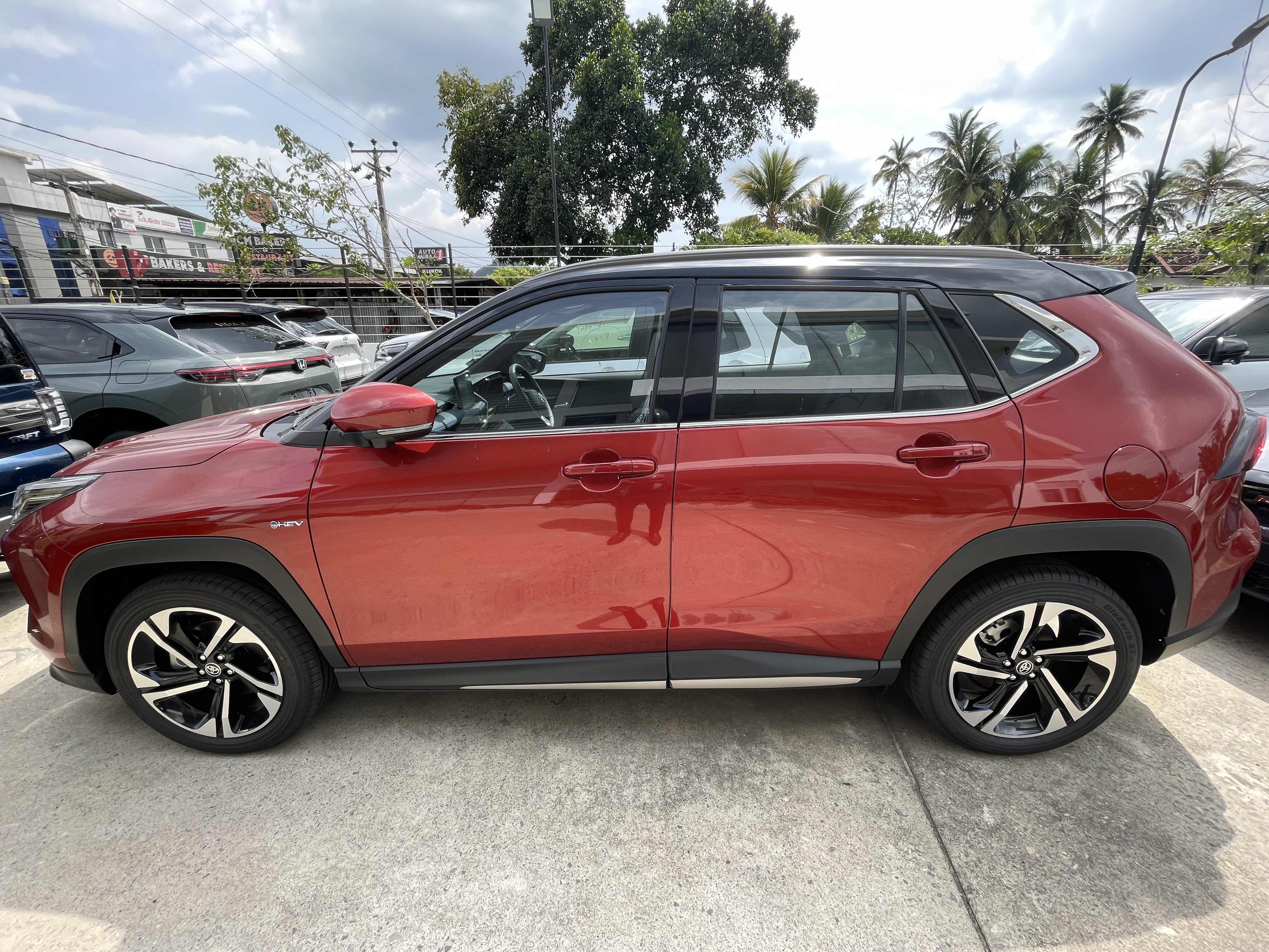 Toyota Yaris Cross 2025 - சான்றளிக்கப்பட்டது SUV sale in Sri Lanka - patpat.lk