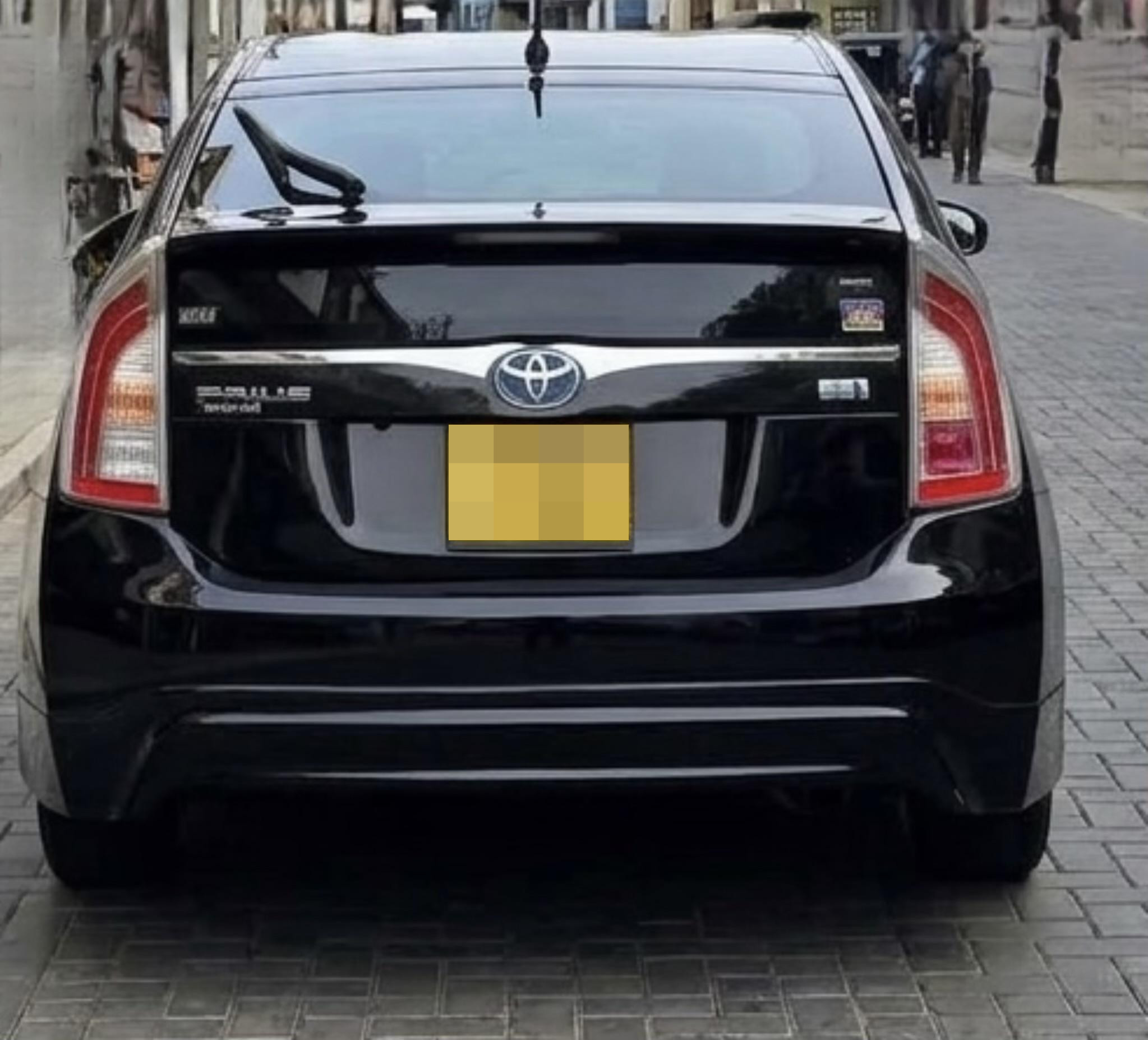 Toyota Prius 2013 - Used Car sale in Sri Lanka - patpat.lk