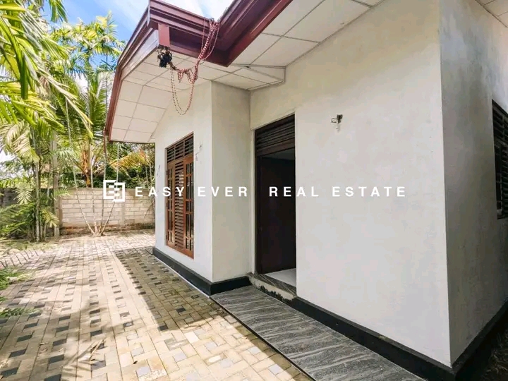 House for Sale in Minuwangoda
