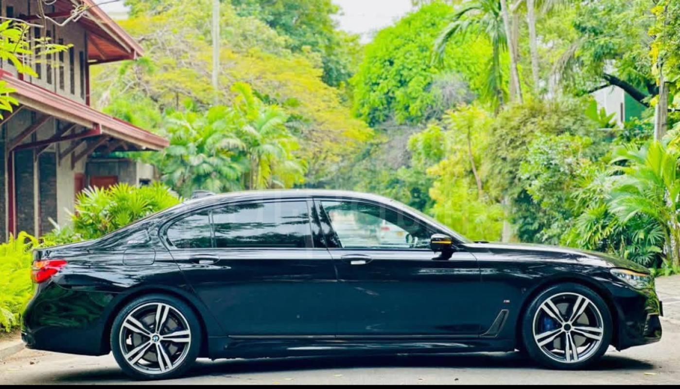 BMW 740Le 2017 - பயன்படுத்தப்பட்டது கார் sale in Sri Lanka - patpat.lk