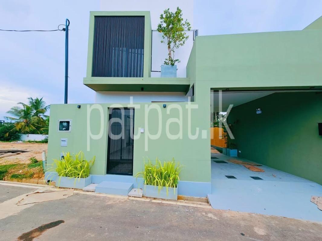 Advertisement image 1