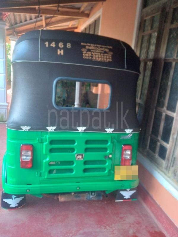 Bajaj Three Wheel 2016 - பயன்படுத்தப்பட்டது முச்சக்கர வண்டி sale in Sri Lanka - patpat.lk