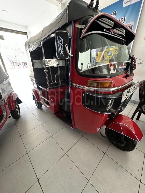 Bajaj Three Wheel 2019 - Used Three wheeler sale in Sri Lanka - patpat.lk