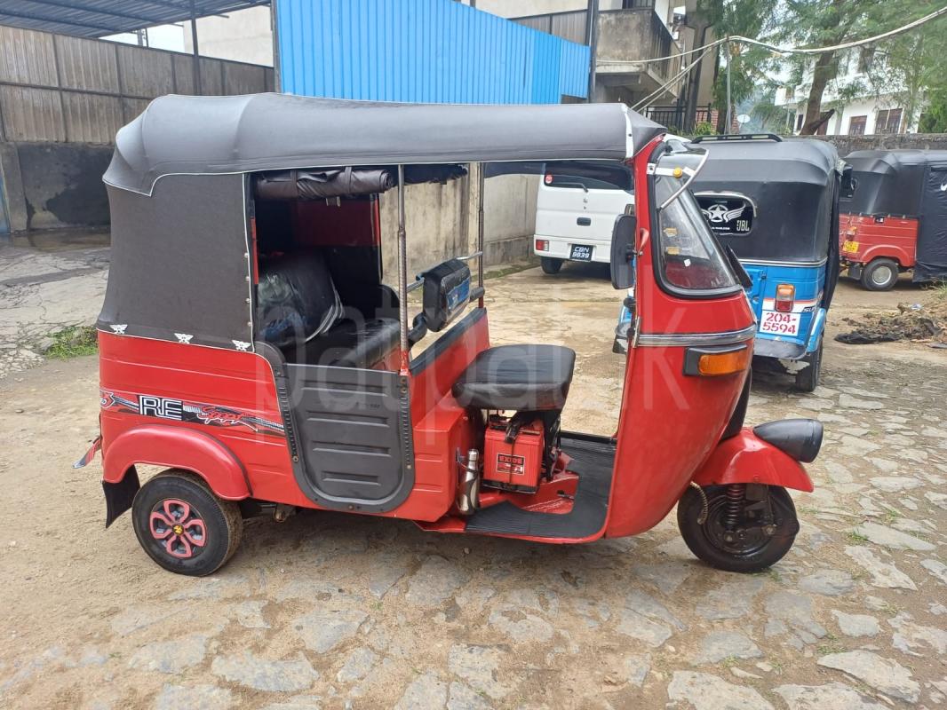 Bajaj Three Wheel 2007 - பயன்படுத்தப்பட்டது முச்சக்கர வண்டி sale in Sri Lanka - patpat.lk
