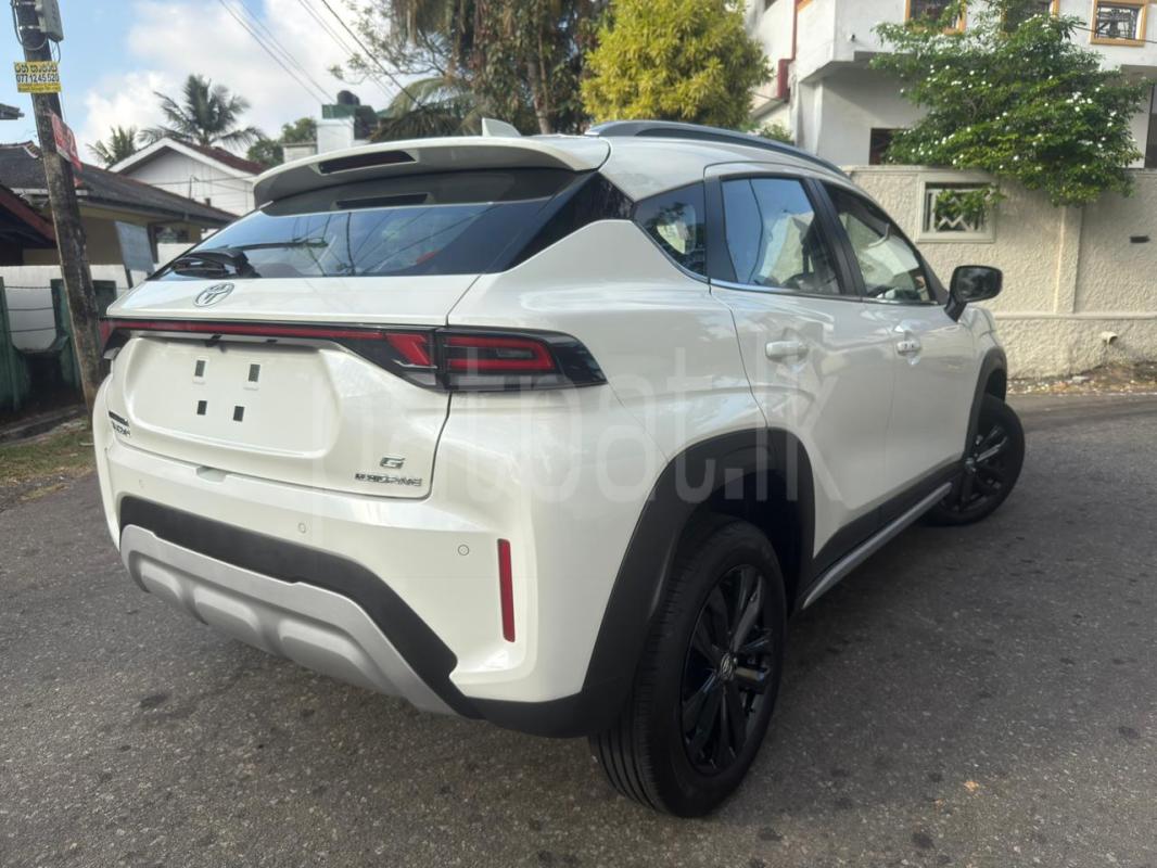 Advertisement image 6