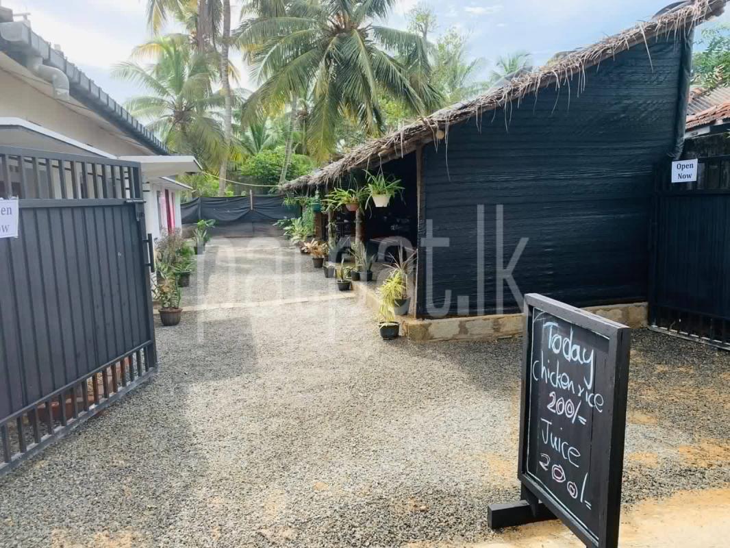 Restaurant for Sale in Tangalla