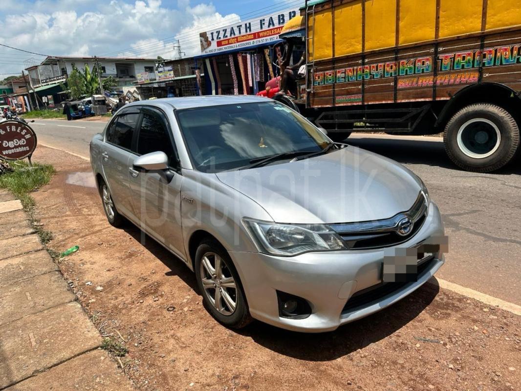 Toyota Axio 2014 - Used Car sale in Sri Lanka - patpat.lk