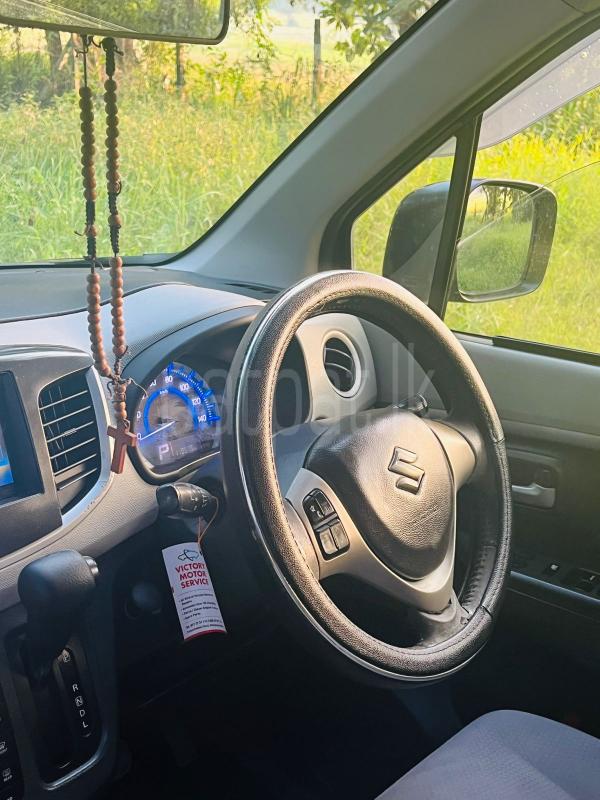 Suzuki Wagon R 2014 - பயன்படுத்தப்பட்டது கார் sale in Sri Lanka - patpat.lk