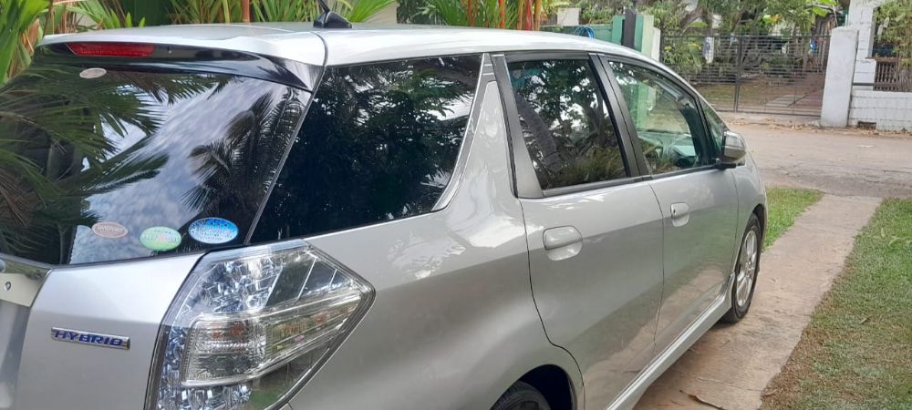 Honda Fit 2012 - பயன்படுத்தப்பட்டது கார் sale in Sri Lanka - patpat.lk