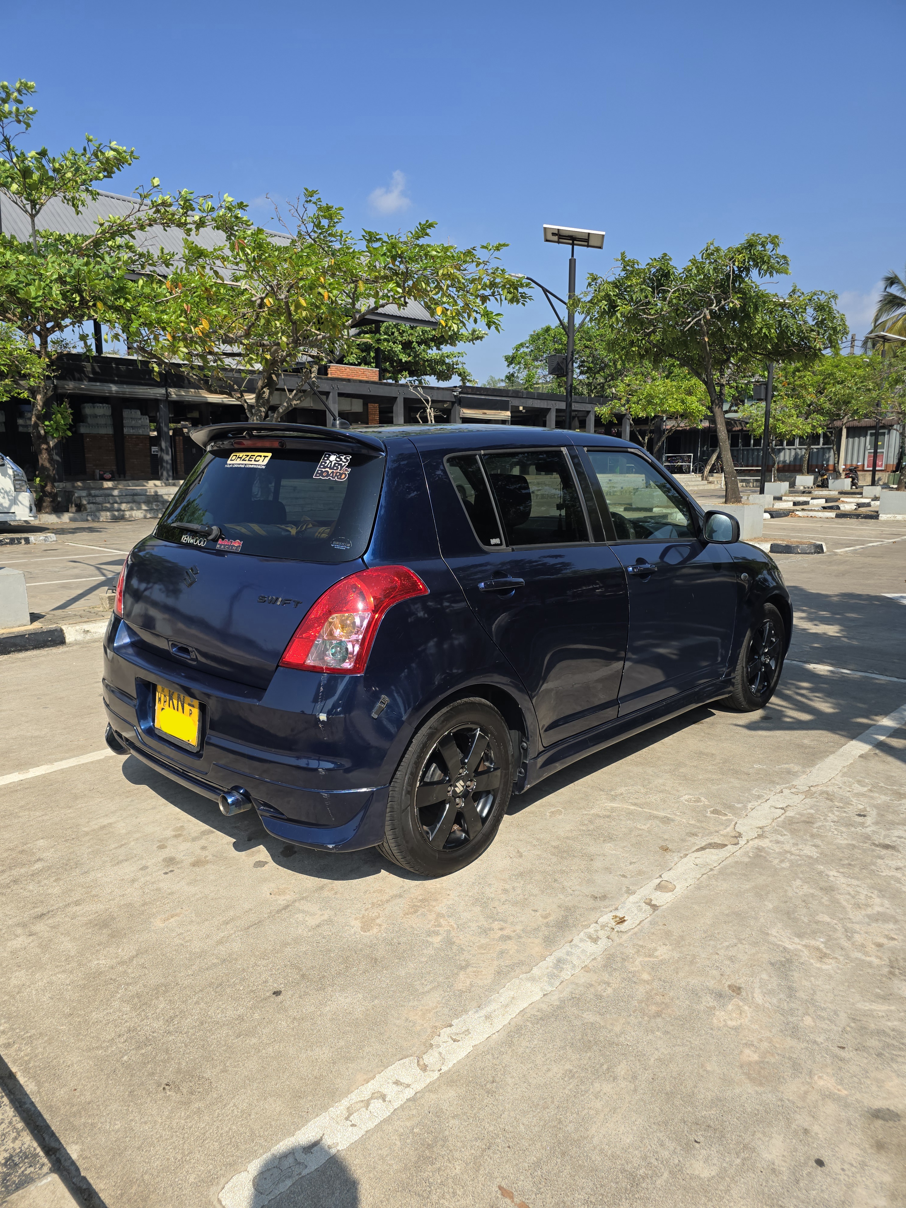 Advertisement image 1