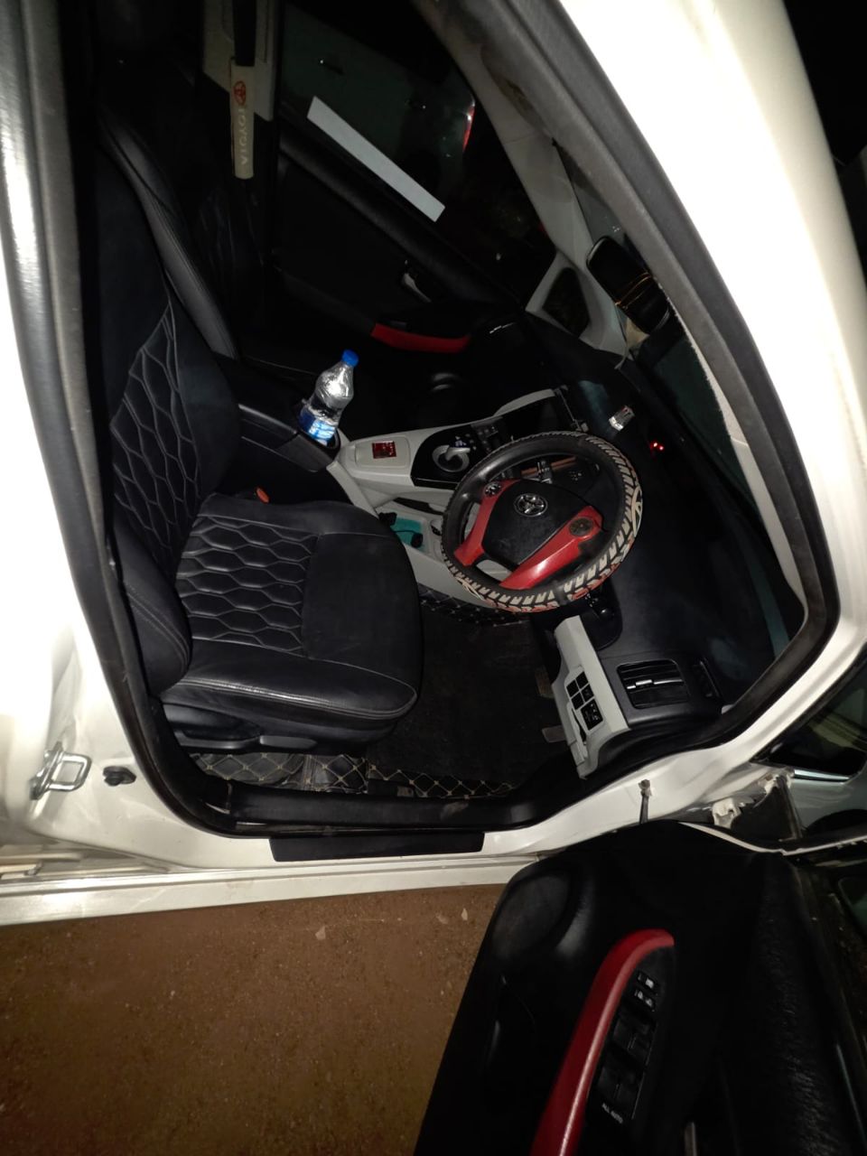 Toyota Prius 2014 - Used Car sale in Sri Lanka - patpat.lk