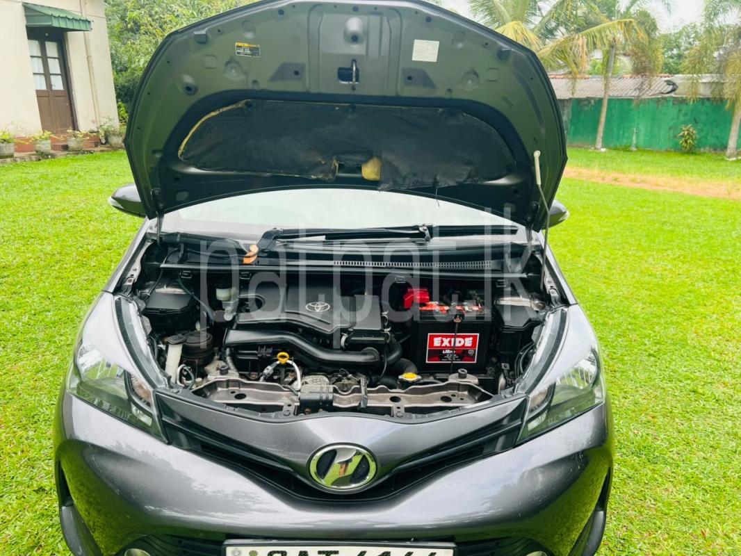 Toyota Vitz 2015 - Used Car sale in Sri Lanka - patpat.lk