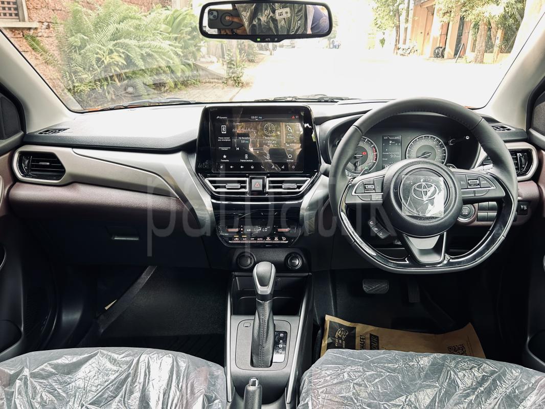 Advertisement image 3