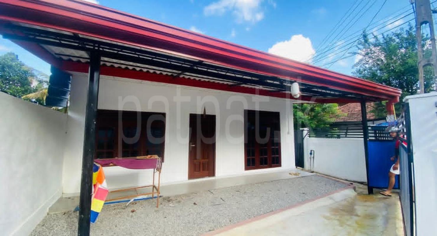 House for Sale in Pannipitiya ads-image-1