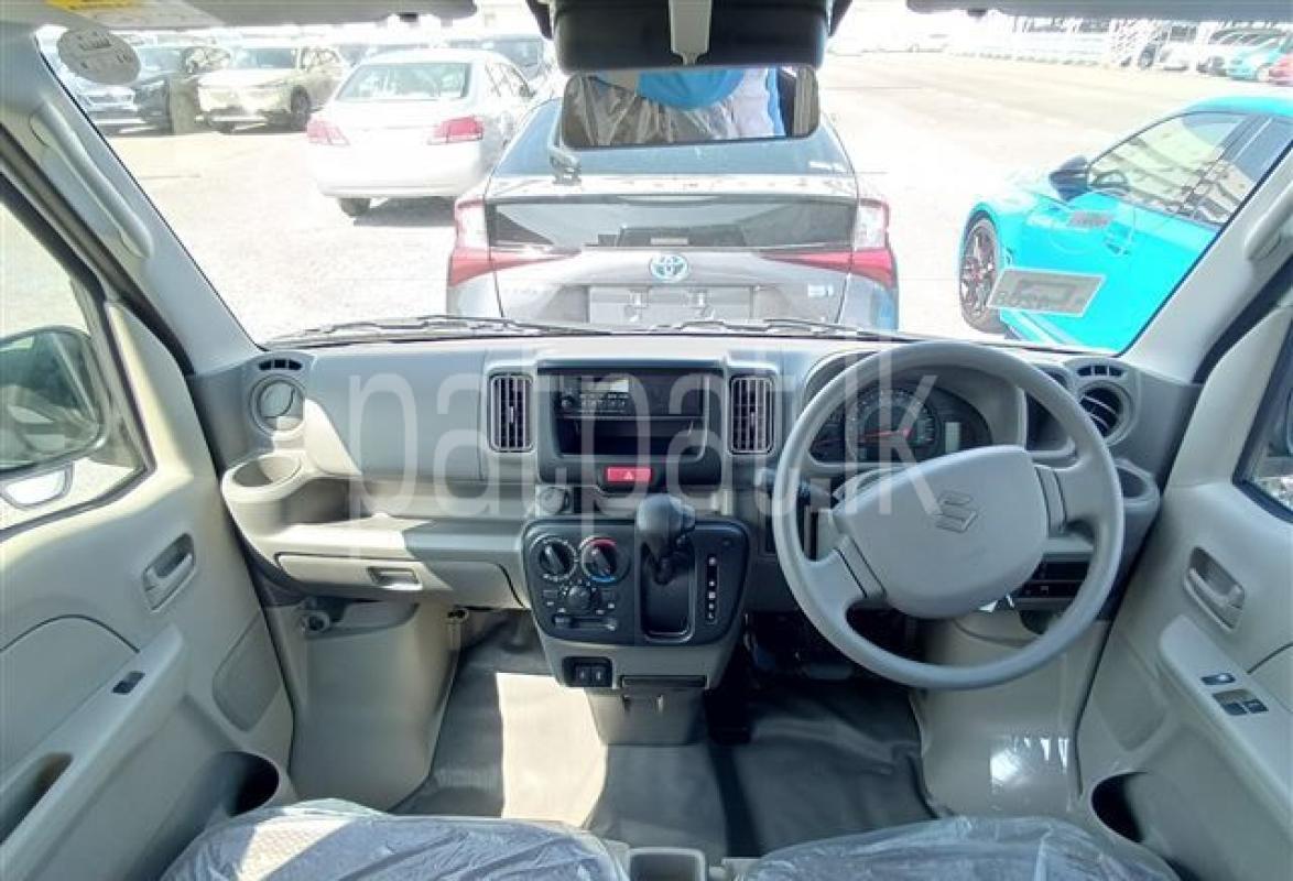 Advertisement image 5