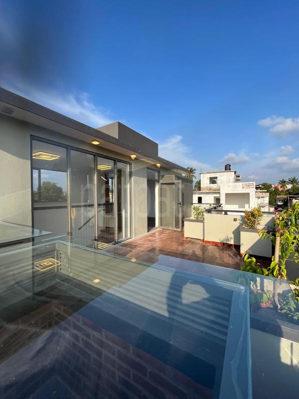 Advertisement image 15