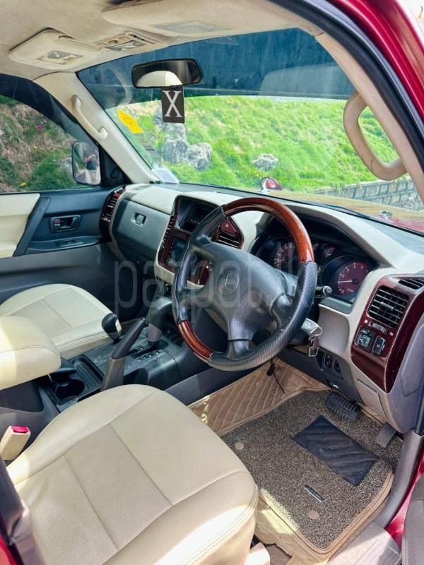 Mitsubishi Montero 2003 - பயன்படுத்தப்பட்டது SUV sale in Sri Lanka - patpat.lk