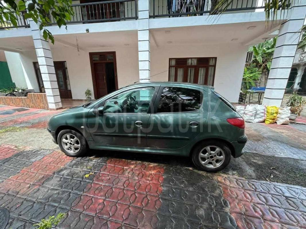 Advertisement image 5