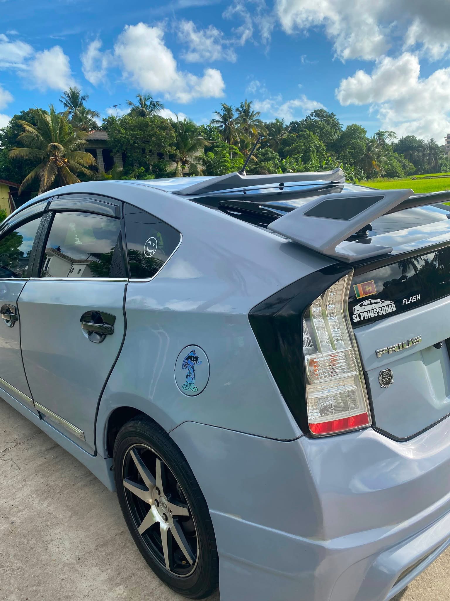 Toyota Prius 2010 - பயன்படுத்தப்பட்டது கார் sale in Sri Lanka - patpat.lk