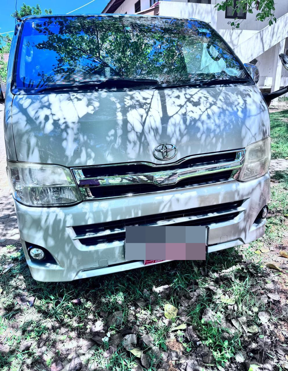 Toyota Hiace 2007 - භාවිතා කරන ලද වෑන් රථය sale in Sri Lanka - patpat.lk