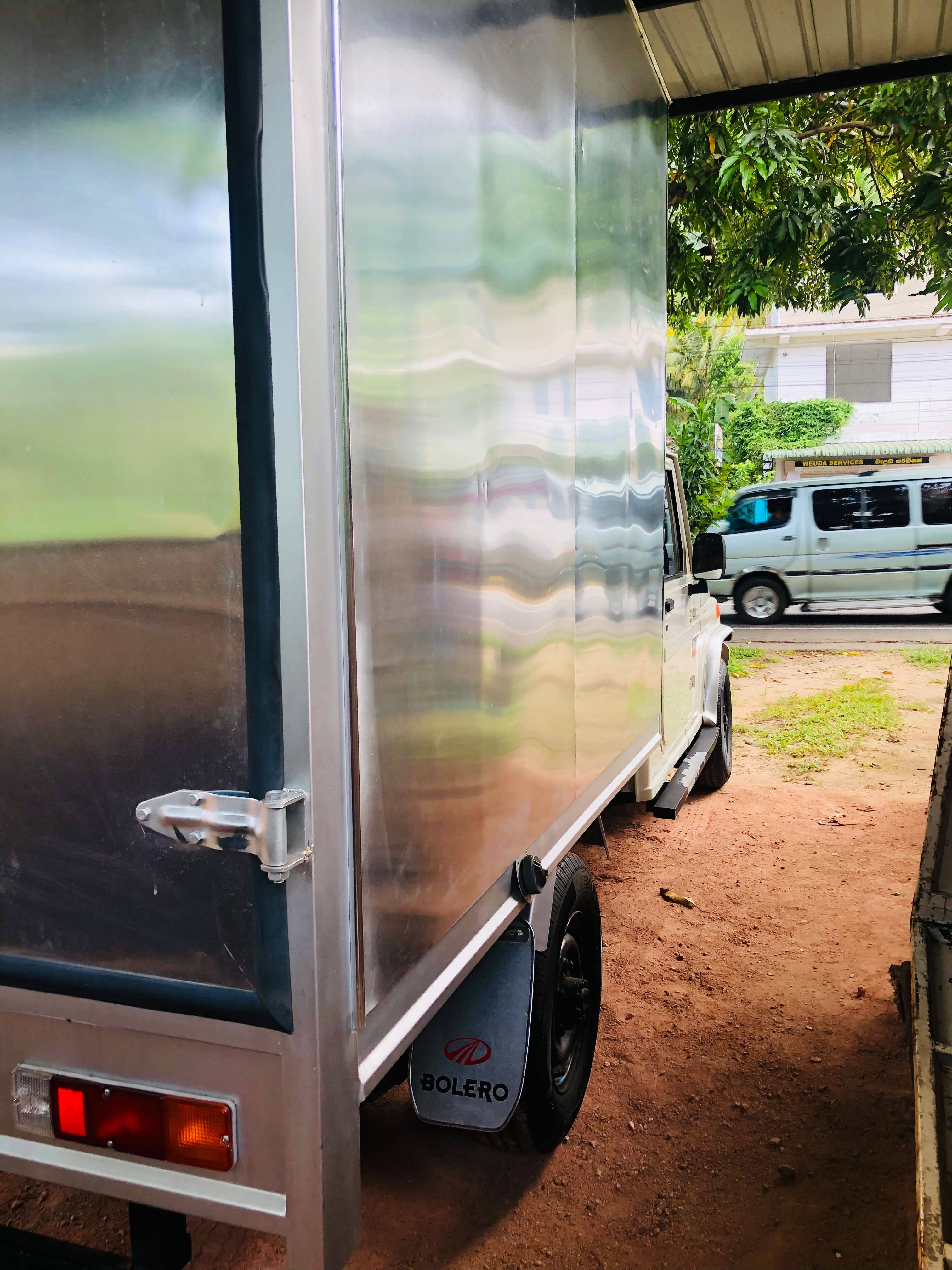 Mahindra Bolero 2014 - பயன்படுத்தப்பட்டது டிரக் sale in Sri Lanka - patpat.lk