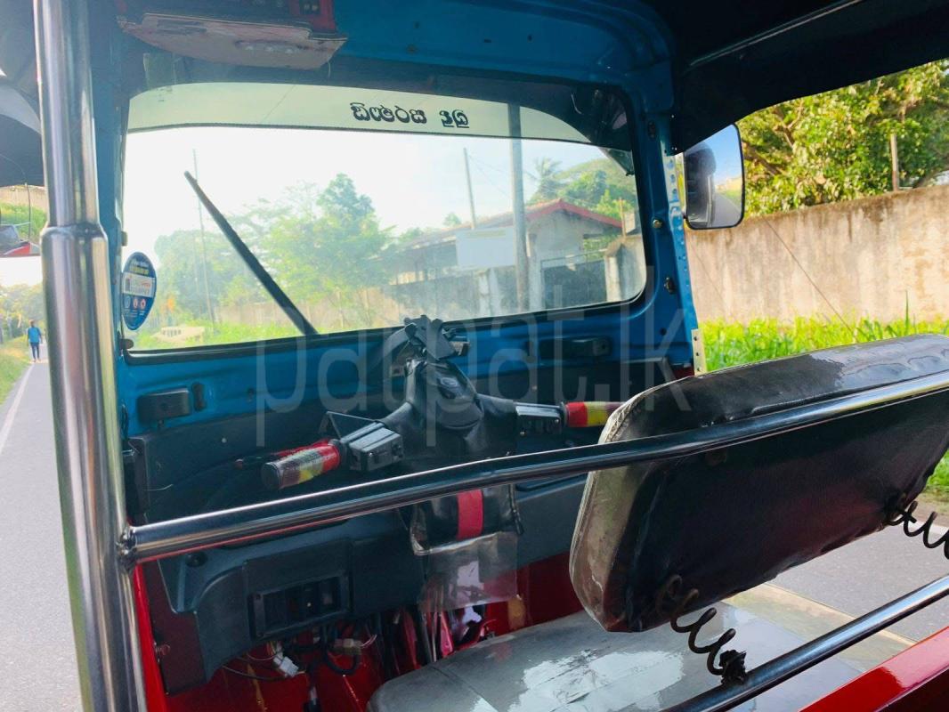 Advertisement image 4