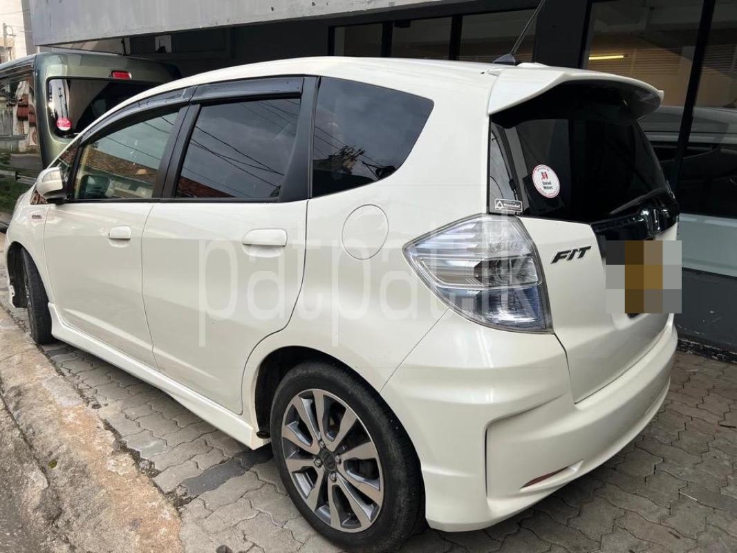 Advertisement image 5