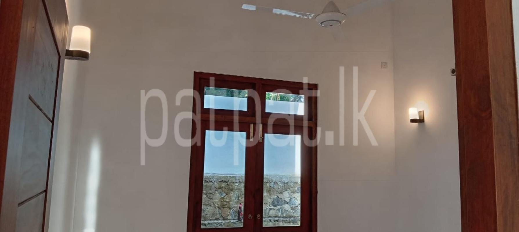 House for Sale in Athurugiriya