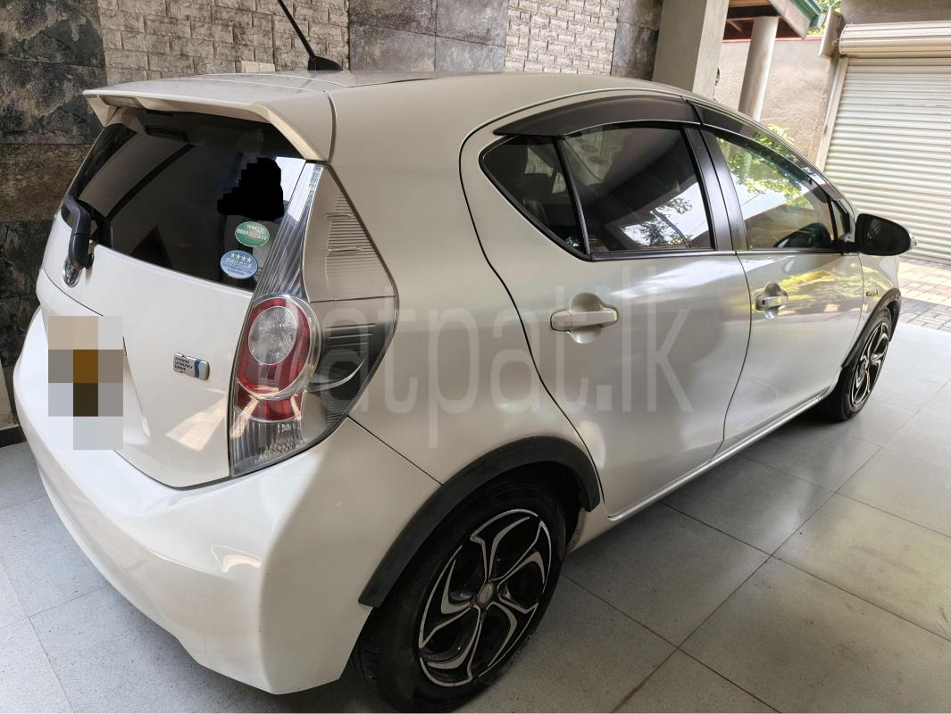 Toyota Aqua 2014 - Used Car sale in Sri Lanka - patpat.lk
