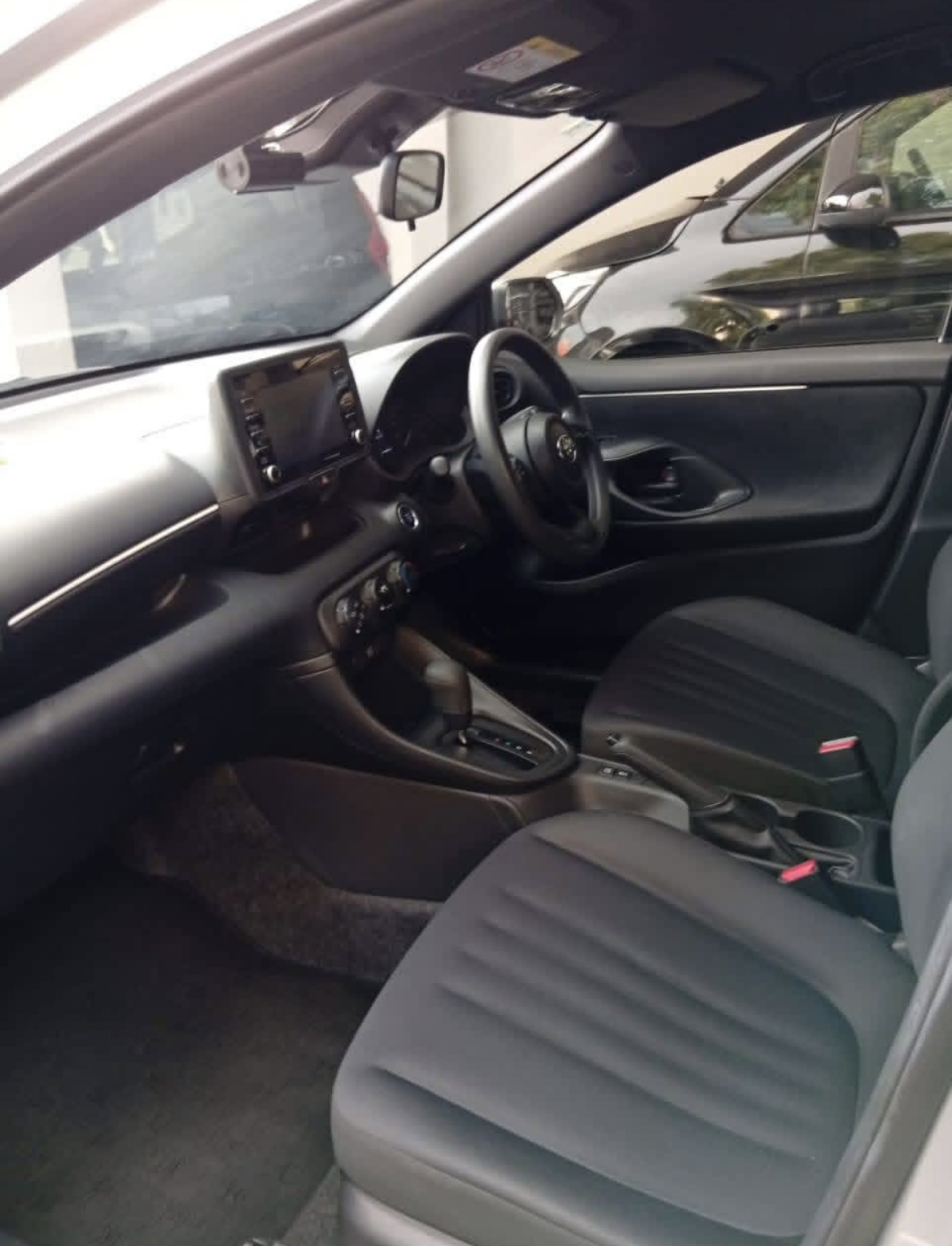 Toyota Yaris 2023 - சான்றளிக்கப்பட்டது கார் sale in Sri Lanka - patpat.lk