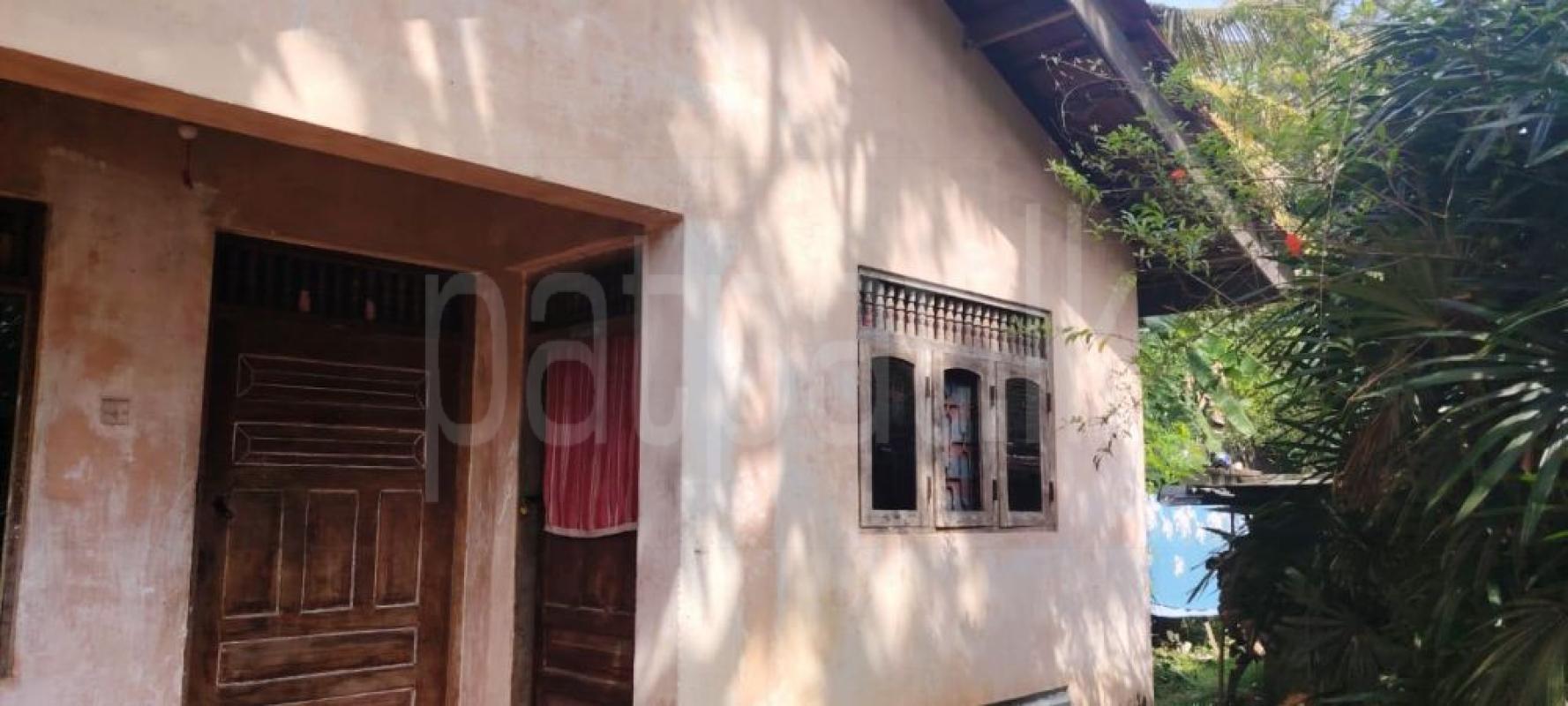 Residential ඉඩම් for Sale in Katunayake ads-image-1