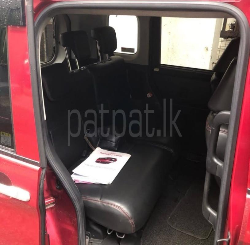 Advertisement image 6