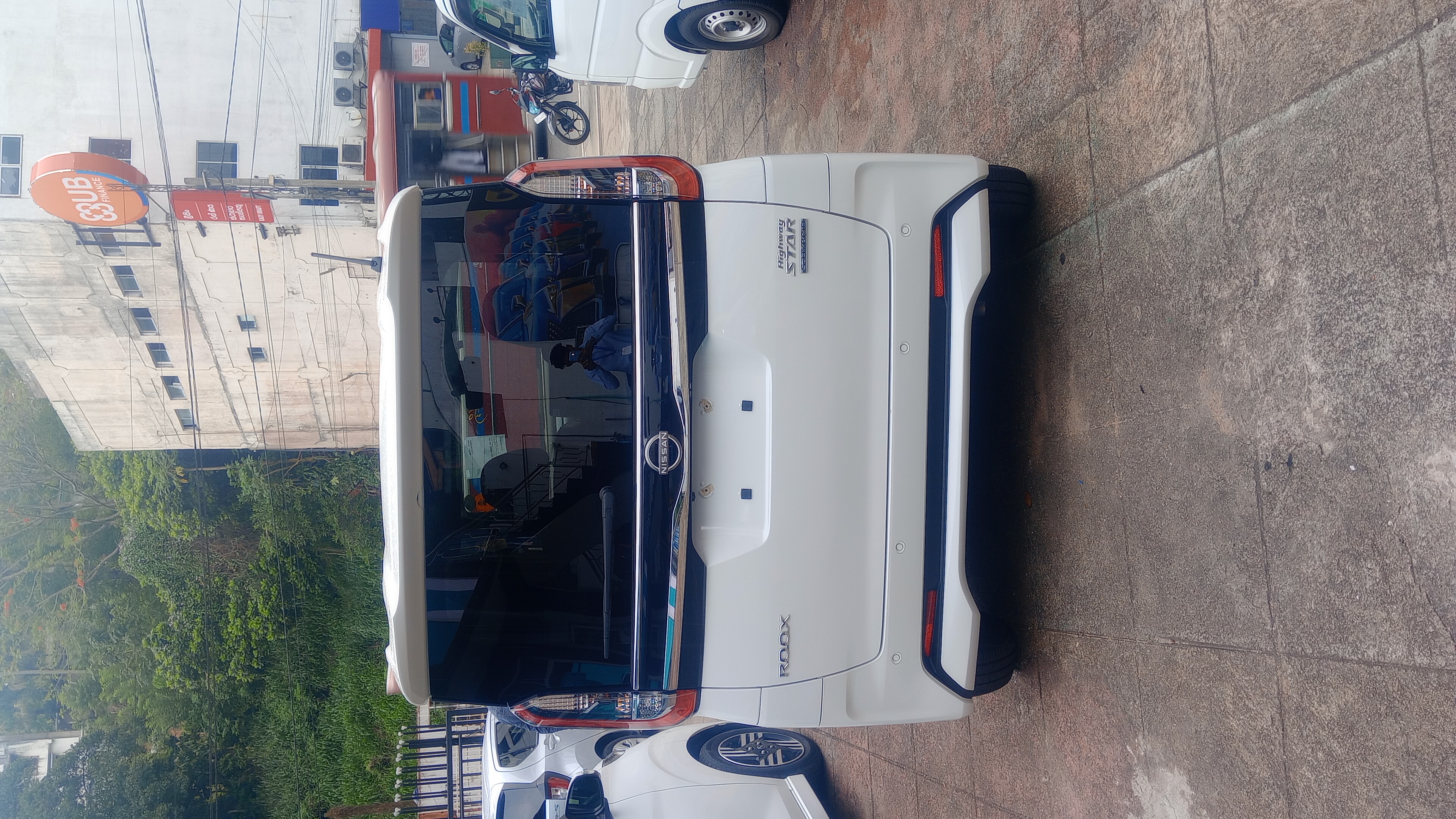 Nissan Roox 2025 - சான்றளிக்கப்பட்டது கார் sale in Sri Lanka - patpat.lk